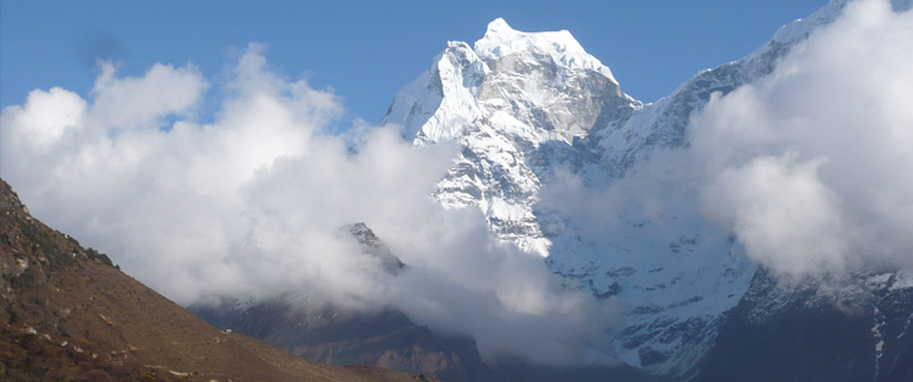 Way to Gokyo Lake